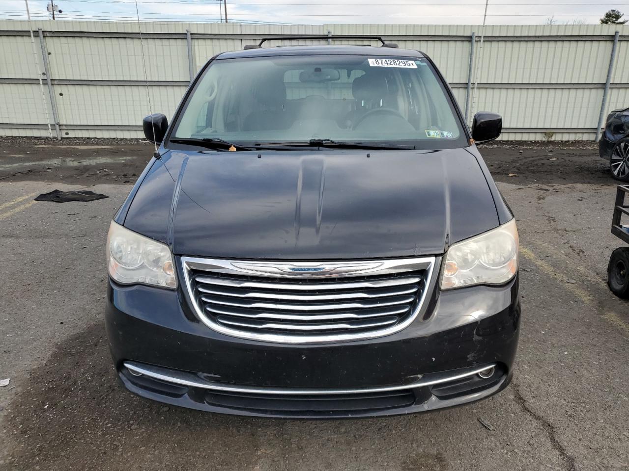 CHRYSLER TOWN & COUNTRY TOURING