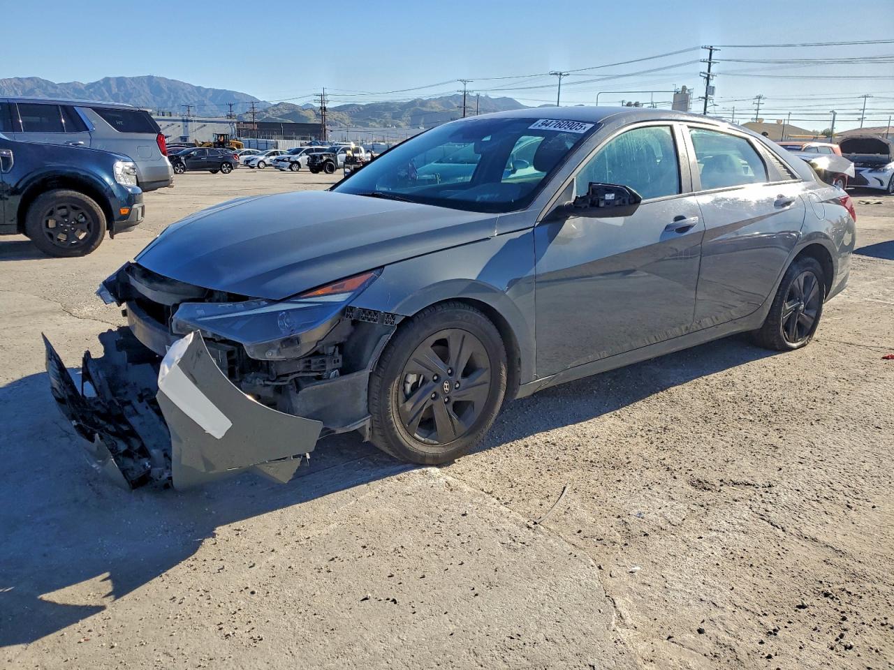 Lot #3302740025 2021 HYUNDAI ELANTRA SE