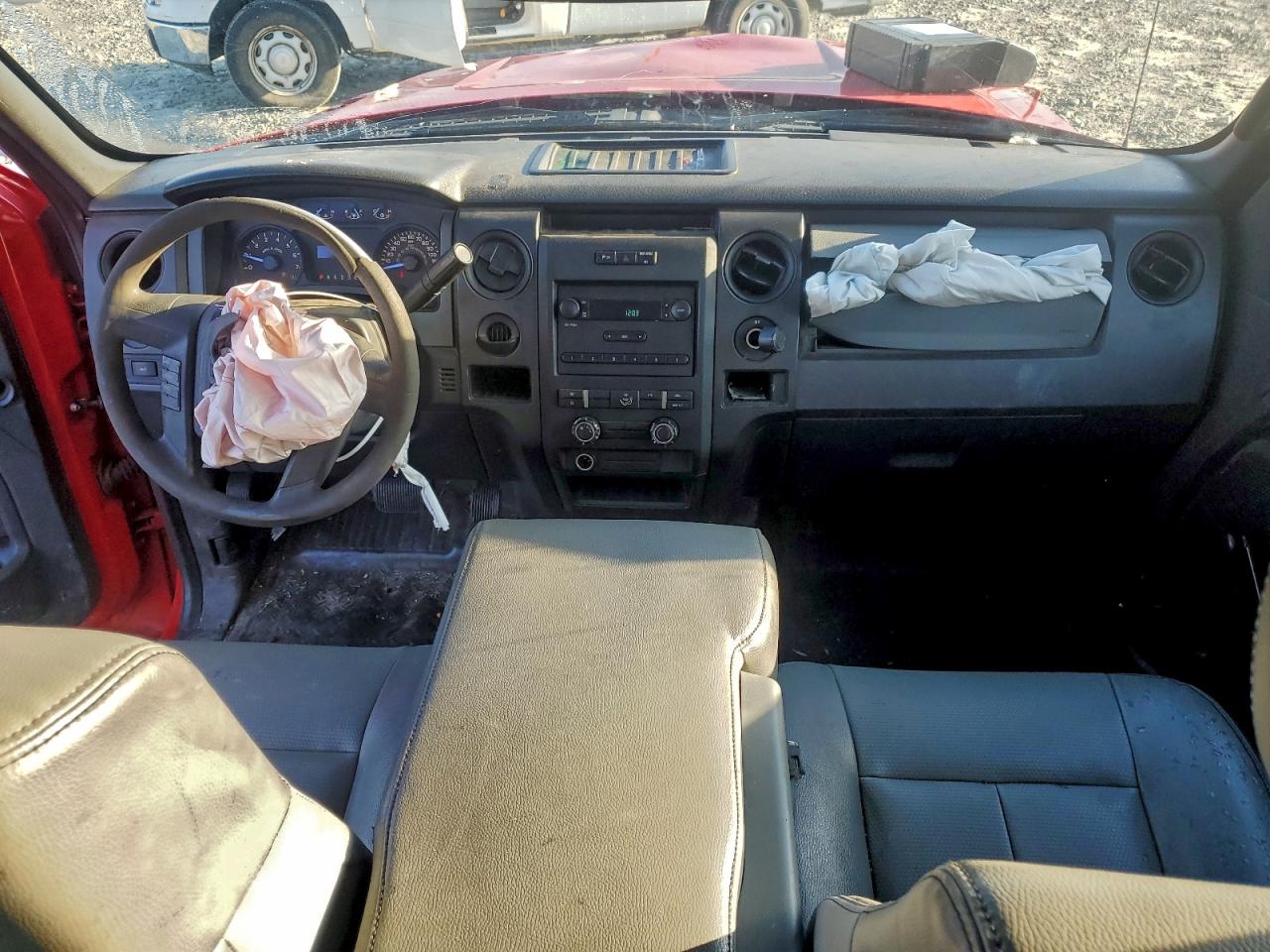 FORD F-150 SUPER CAB