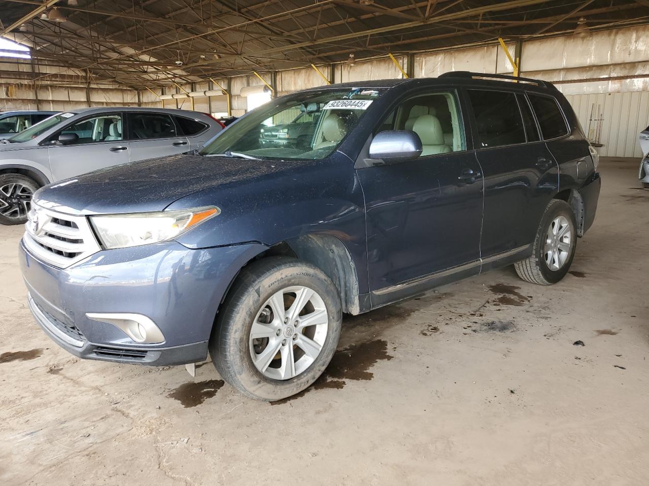 TOYOTA HIGHLANDER BASE