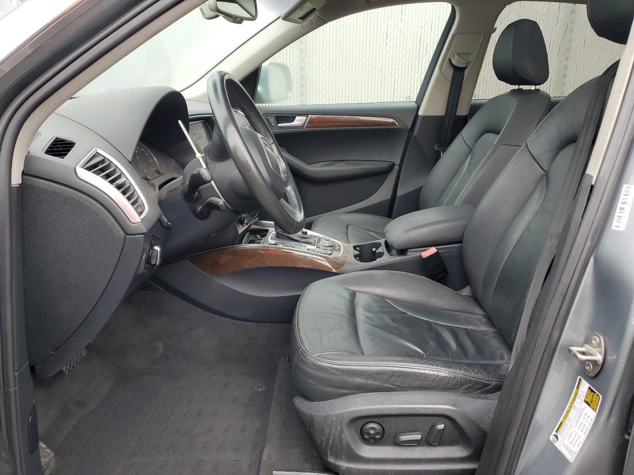 AUDI Q5 PREMIUM PLUS