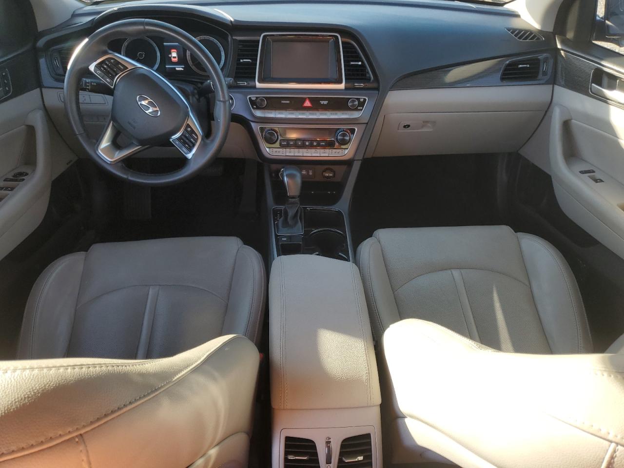 HYUNDAI SONATA SPORT