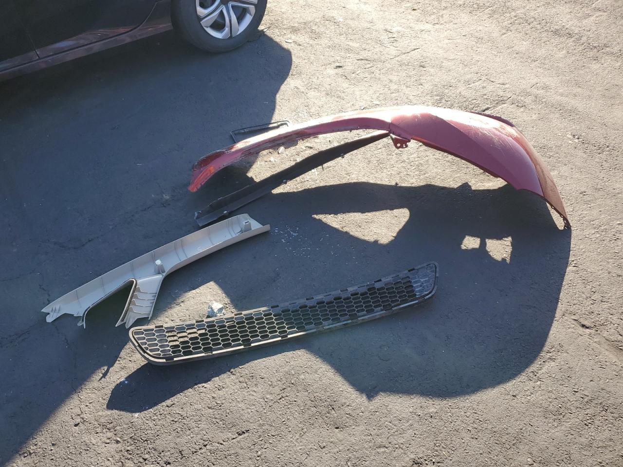 Lot #3317025083 2017 TOYOTA SIENNA XLE