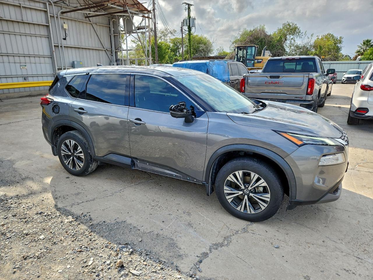 NISSAN ROGUE SV