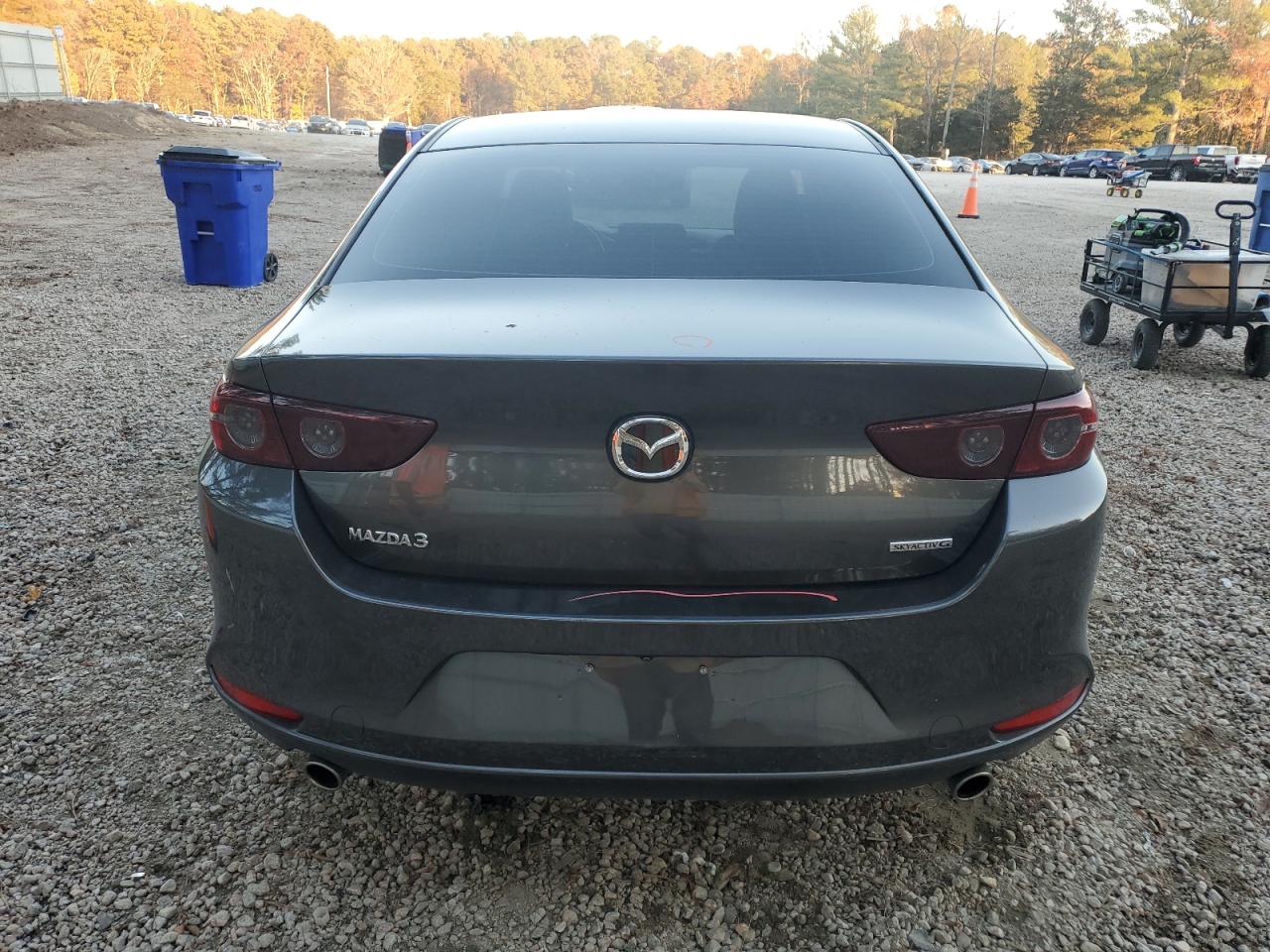 MAZDA 3 PREFERRED