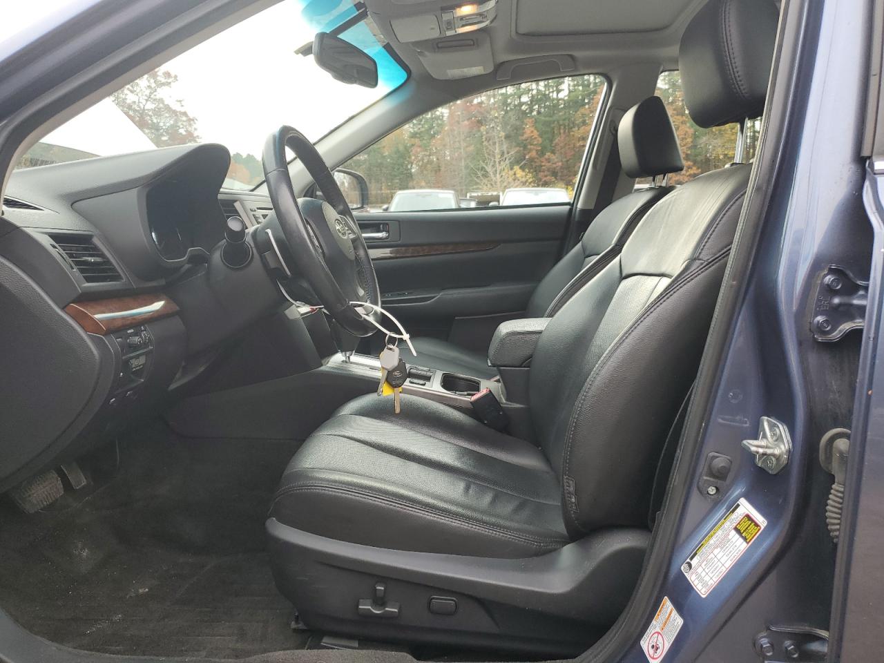 SUBARU LEGACY 3.6R LIMITED