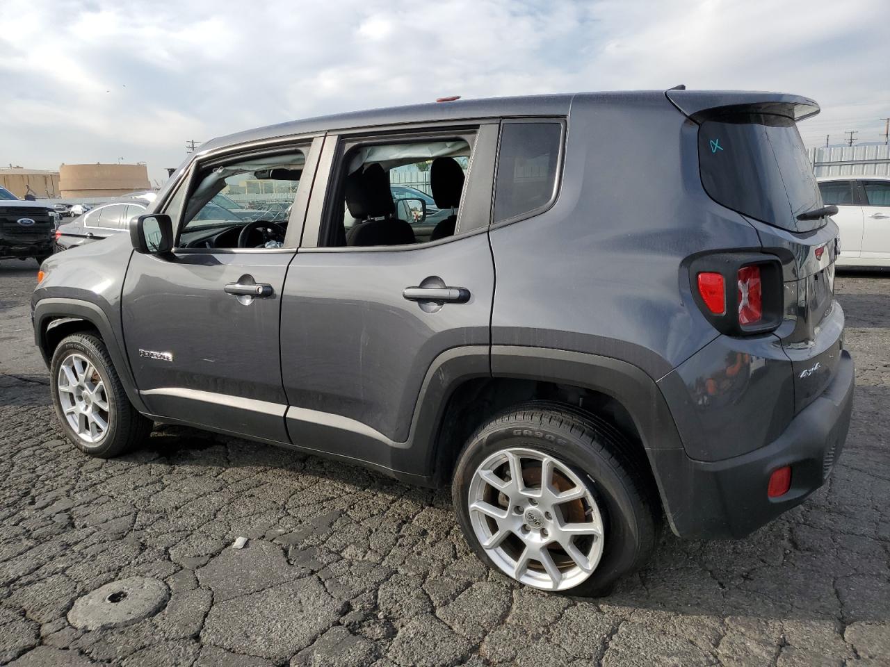 JEEP RENEGADE LATITUDE