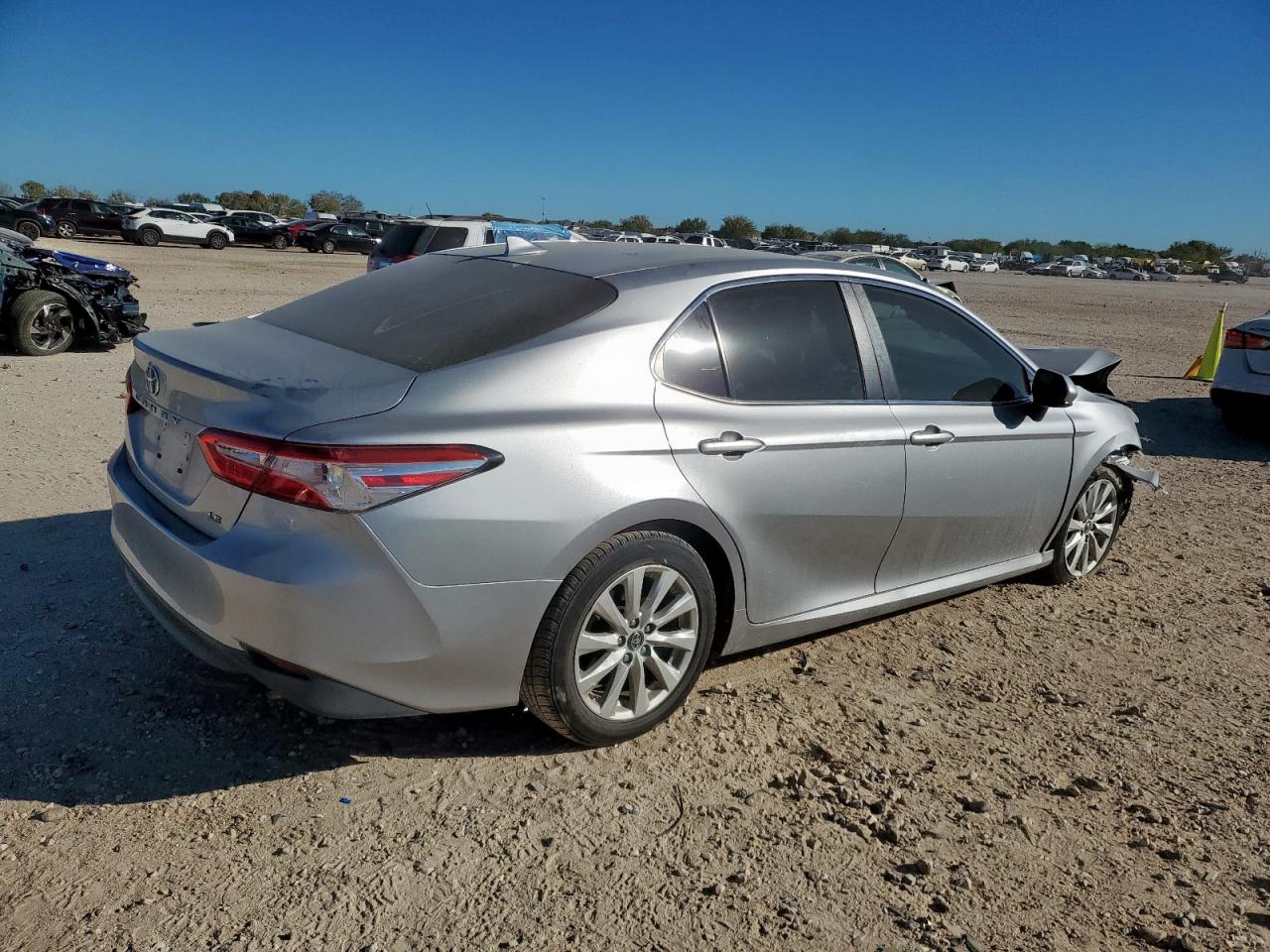 Lot #3318079372 2019 TOYOTA CAMRY L