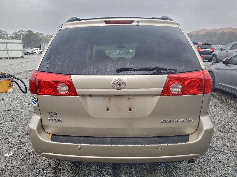 2010 TOYOTA SIENNA XLE #3302738026