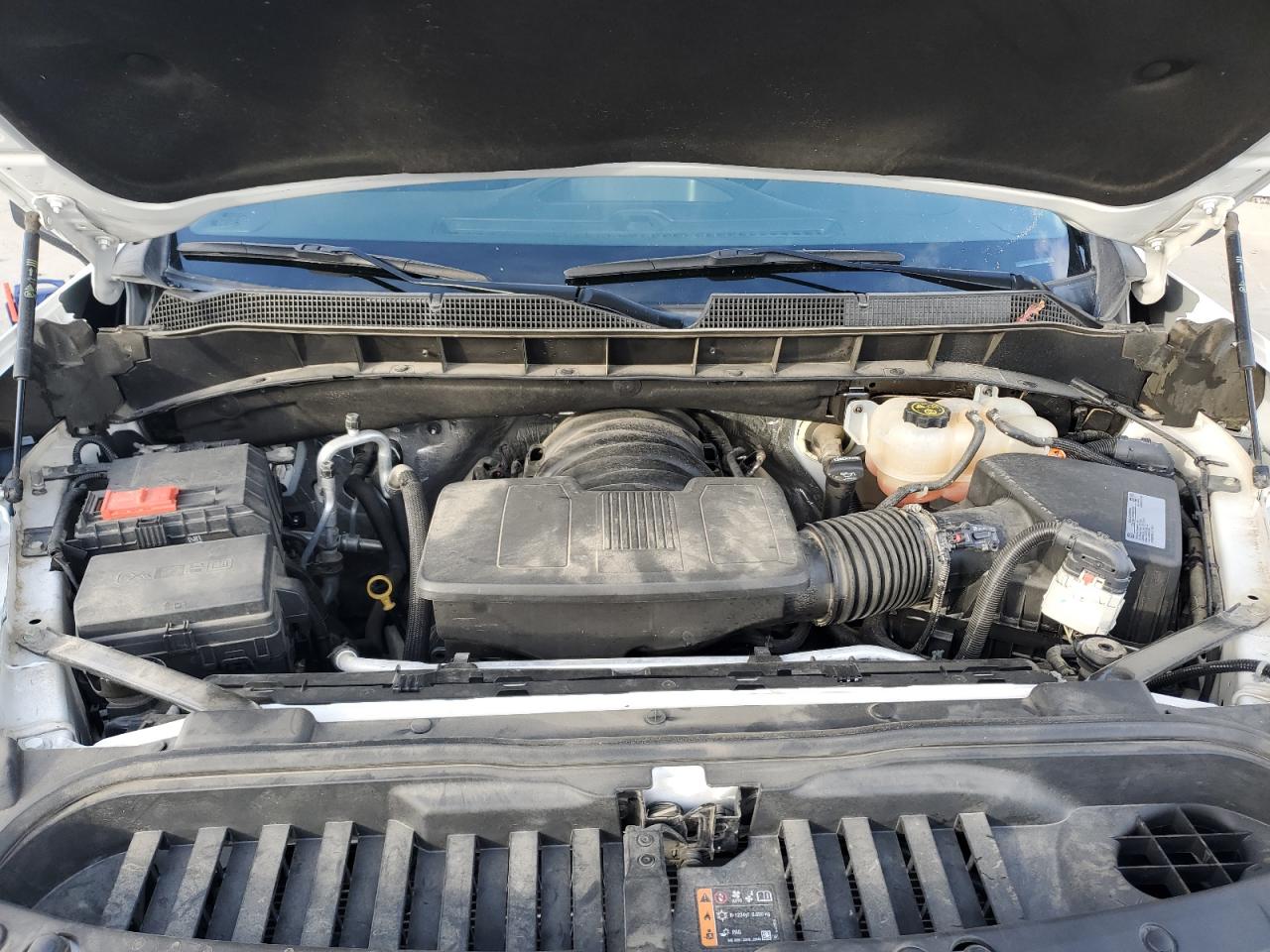 CHEVROLET SILVERADO C1500 LT