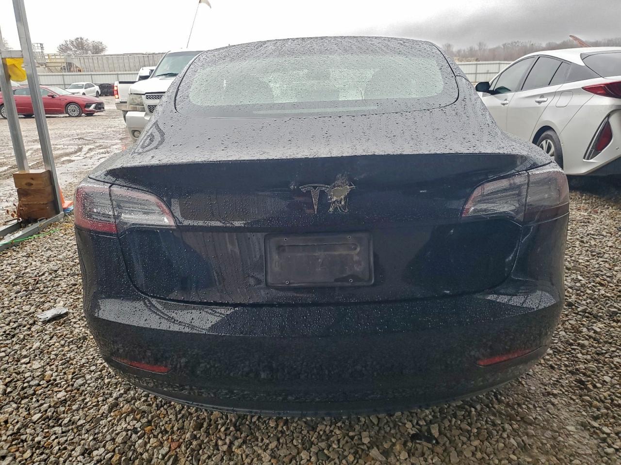 Lot #3303700024 2023 TESLA MODEL 3