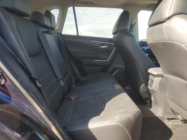 2025 TOYOTA RAV4 XLE P #3297975803