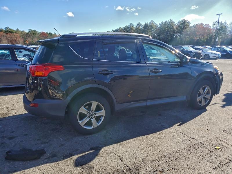 2015 TOYOTA RAV4 XLE #3302753008
