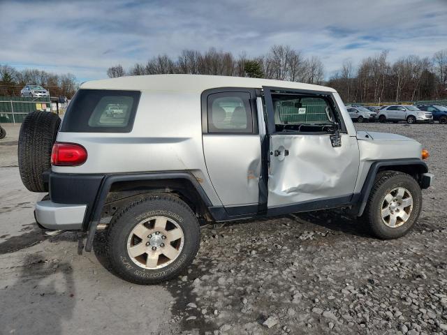 2008 TOYOTA FJ CRUISER #3301970462