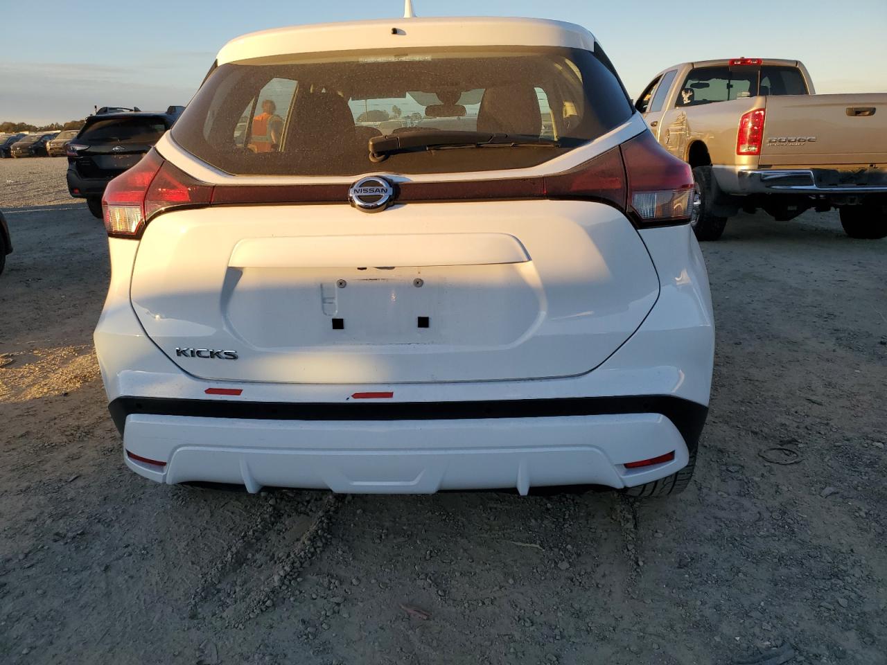 Lot #3311712242 2021 NISSAN KICKS S