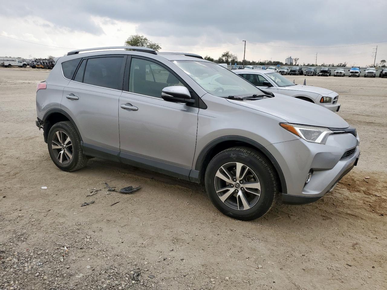 TOYOTA RAV4 ADVENTURE