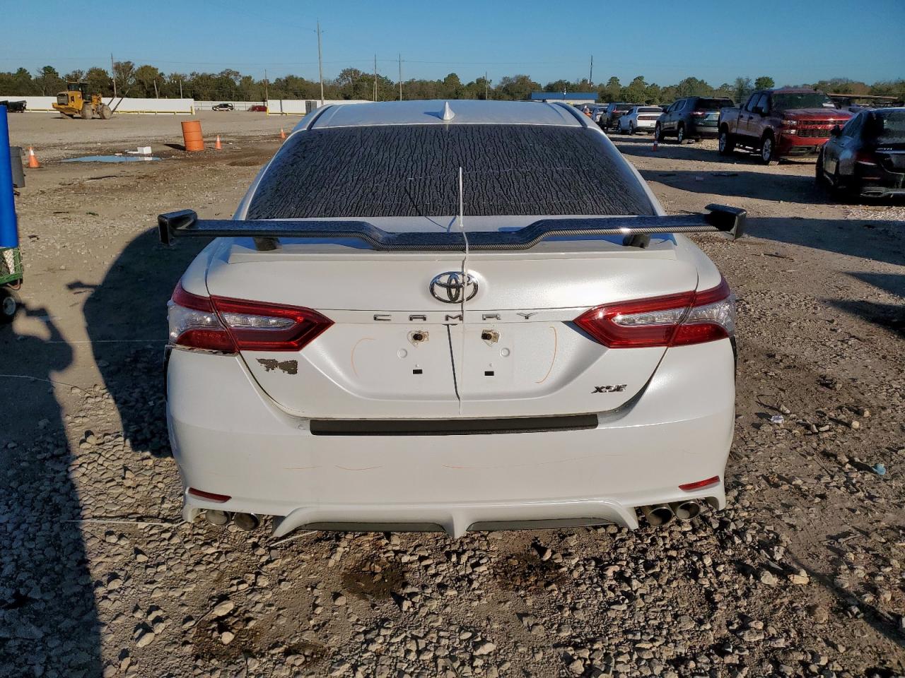 TOYOTA CAMRY XSE