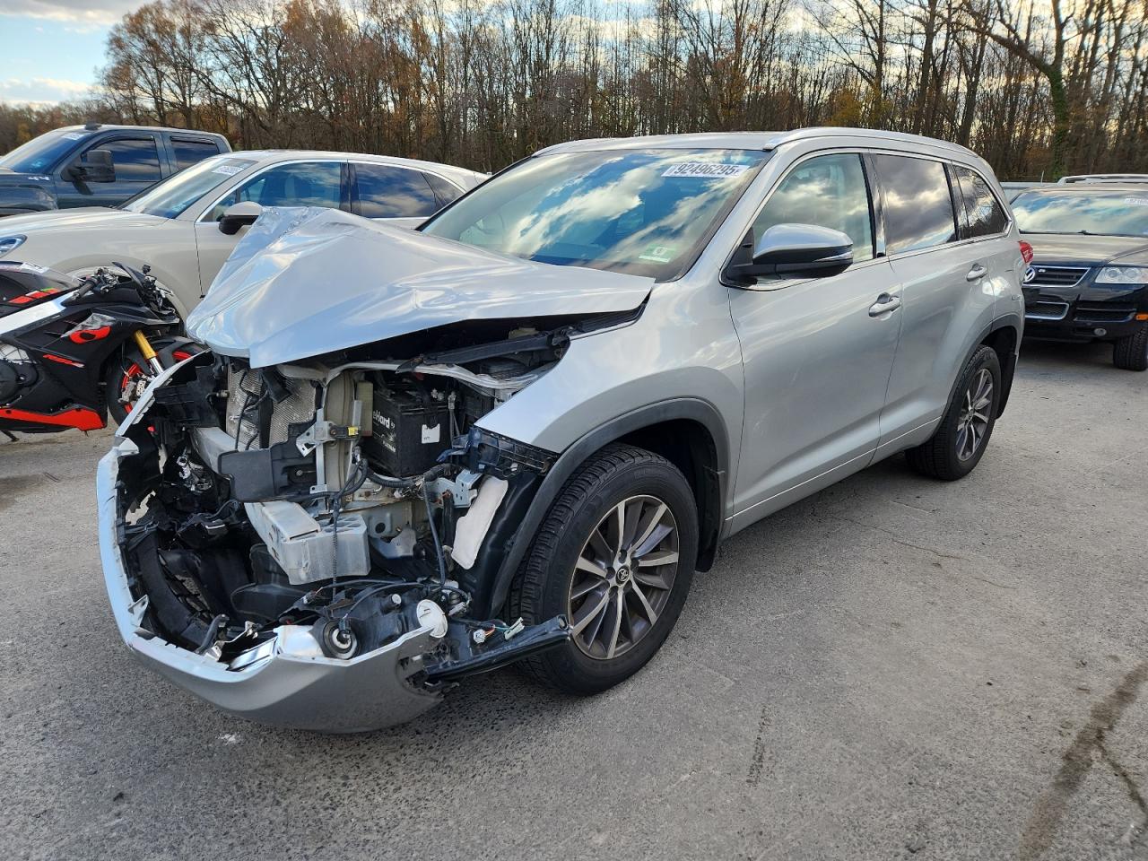 TOYOTA HIGHLANDER SE