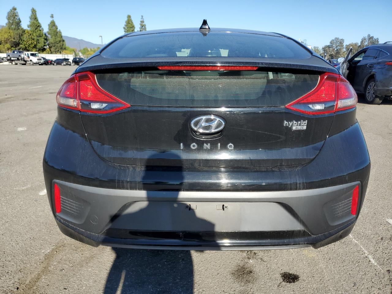 HYUNDAI IONIQ BLUE