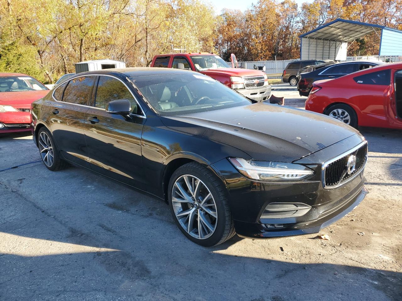 VOLVO S90 T6 MOMENTUM