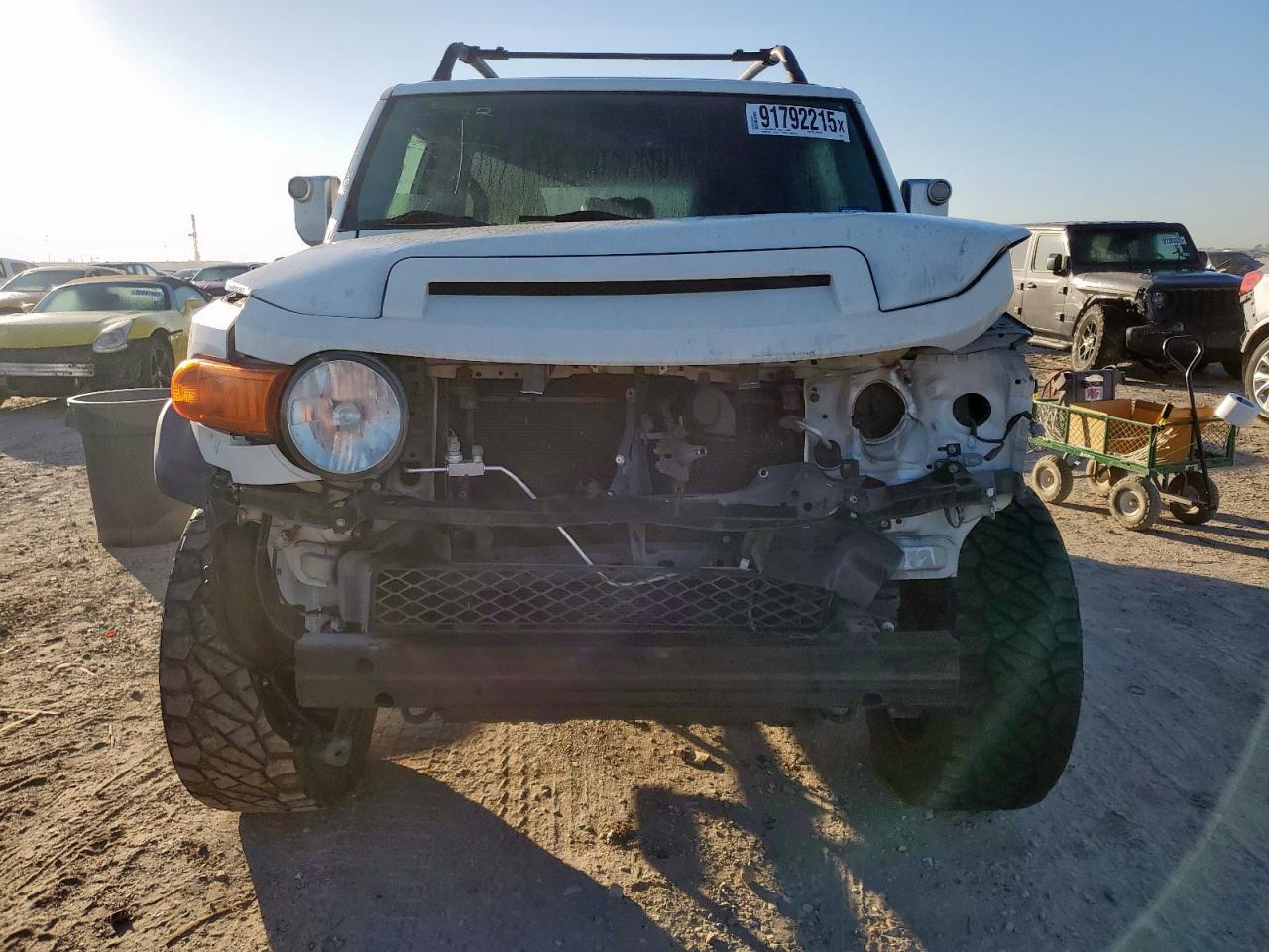 TOYOTA FJ CRUISER