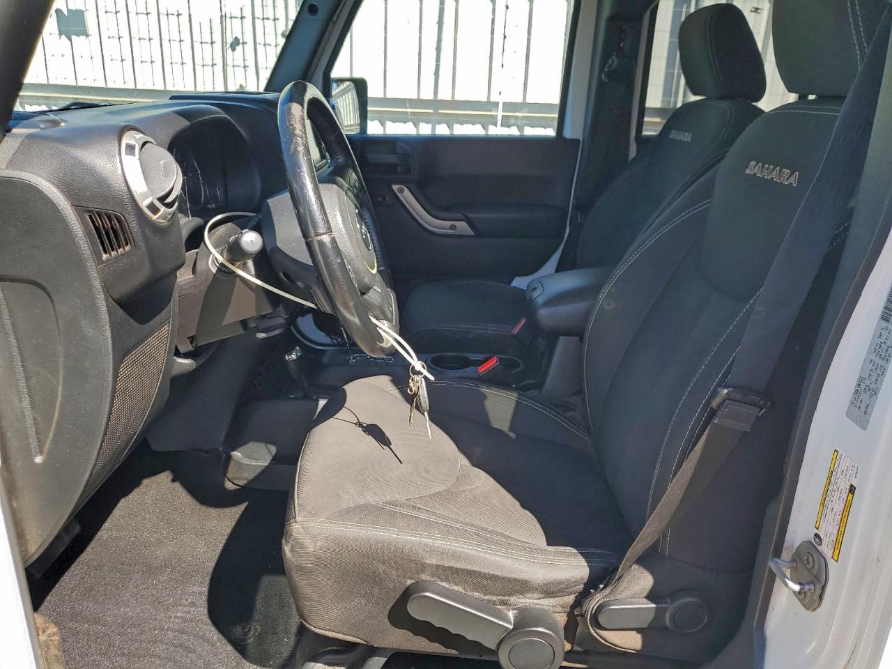 JEEP WRANGLER SAHARA