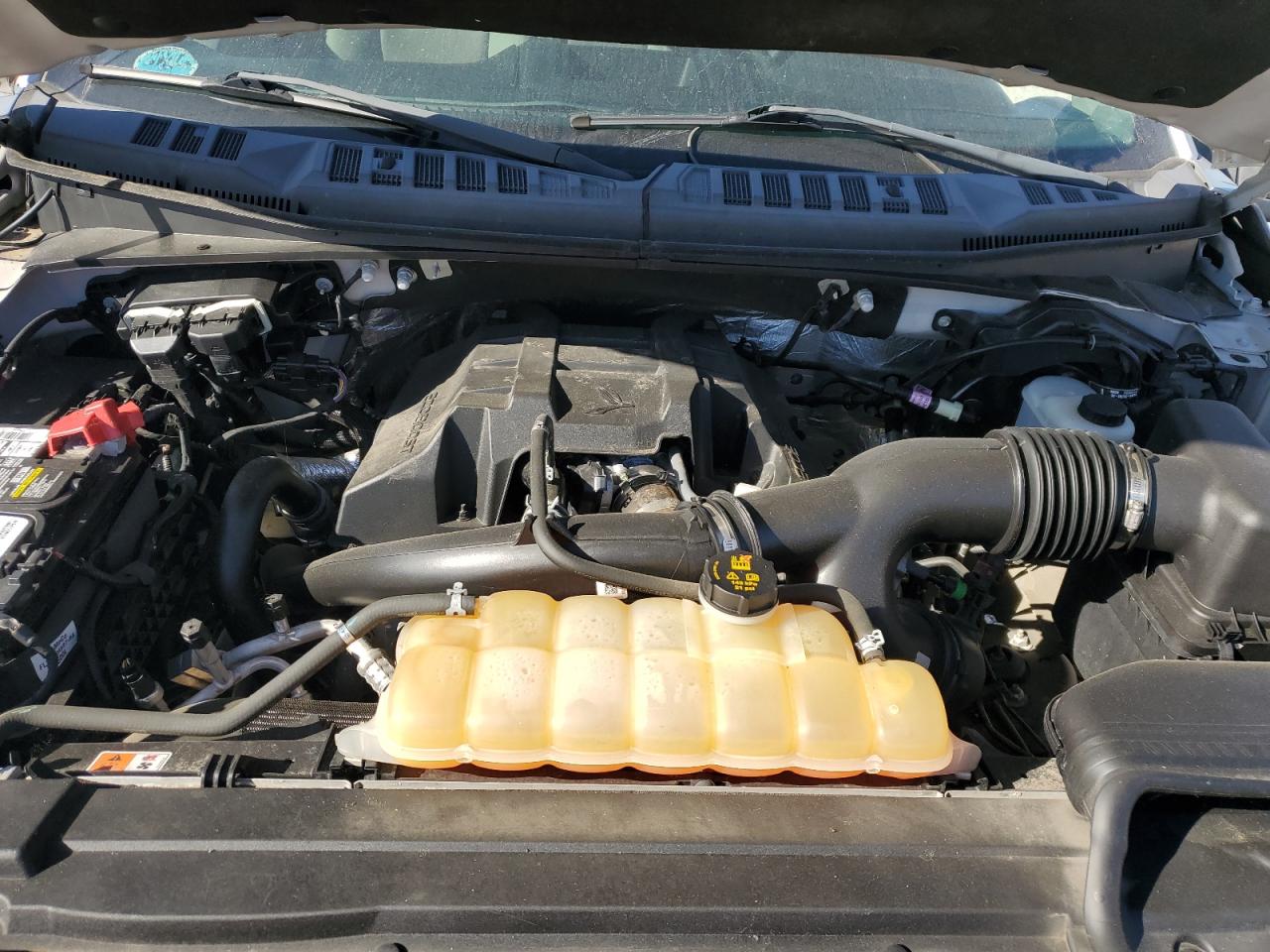 FORD F-150 SUPER CAB