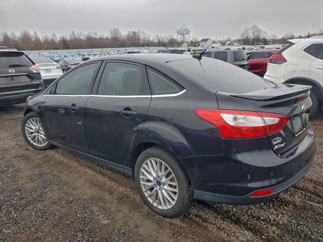 FORD FOCUS TITANIUM