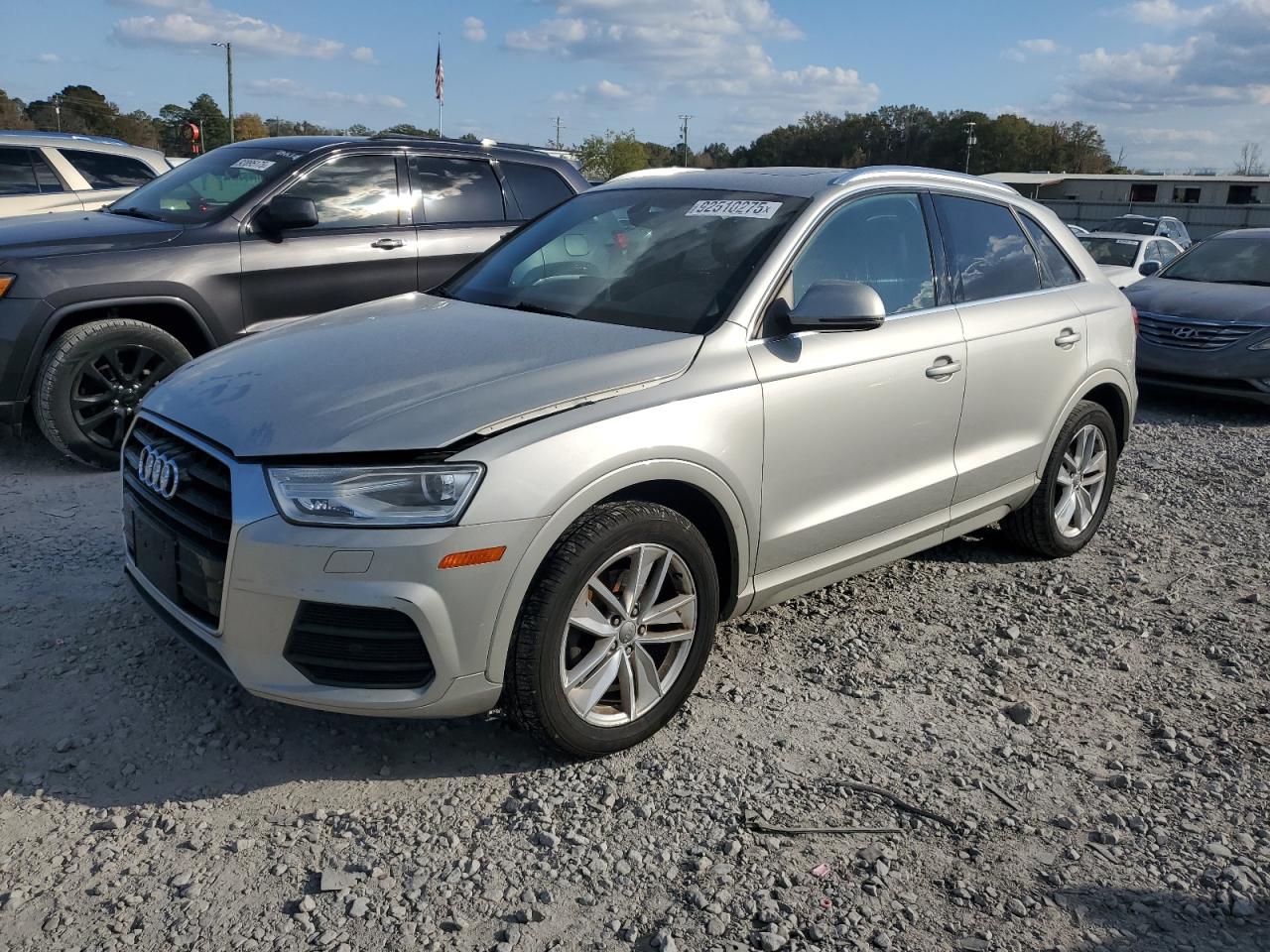 AUDI Q3 PREMIUM PLUS
