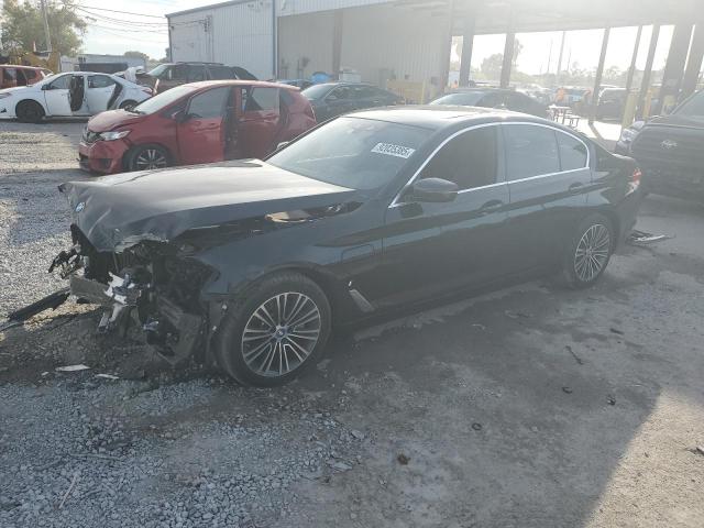2019 BMW 530E #3303885734