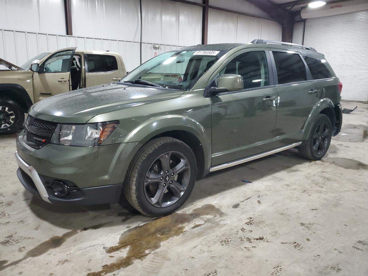 DODGE JOURNEY CROSSROAD