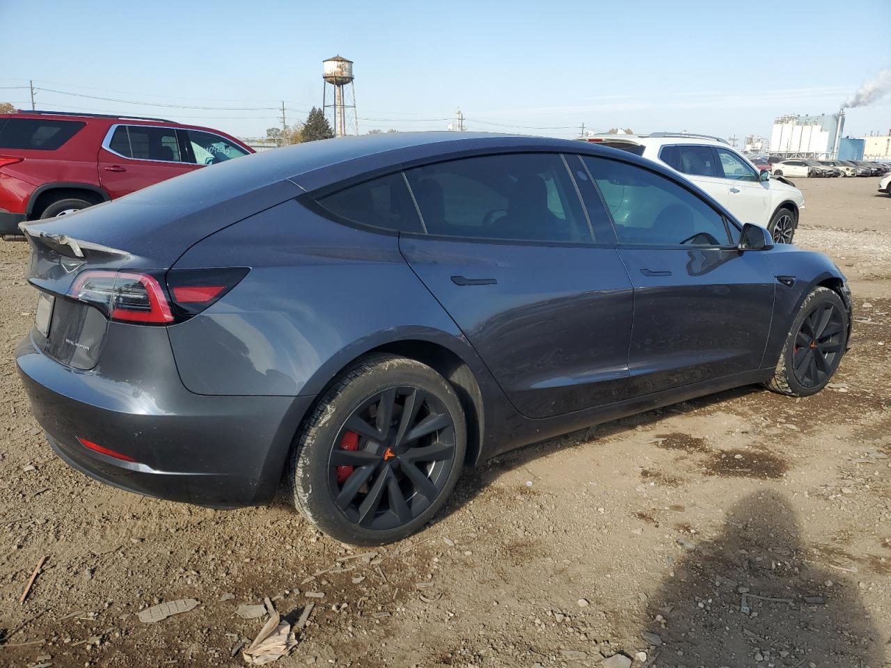 TESLA MODEL 3