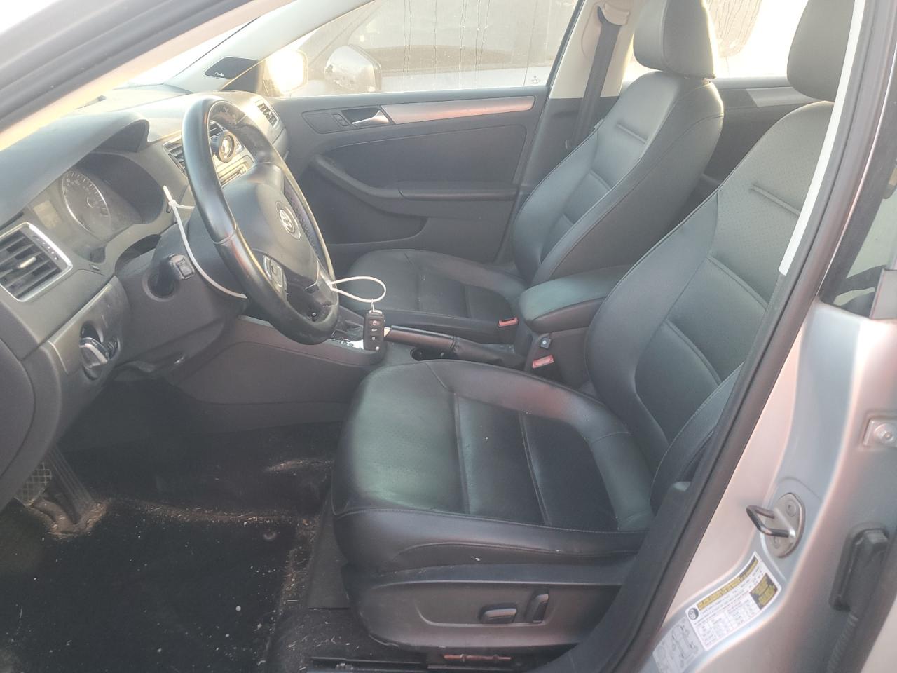 VOLKSWAGEN JETTA TDI