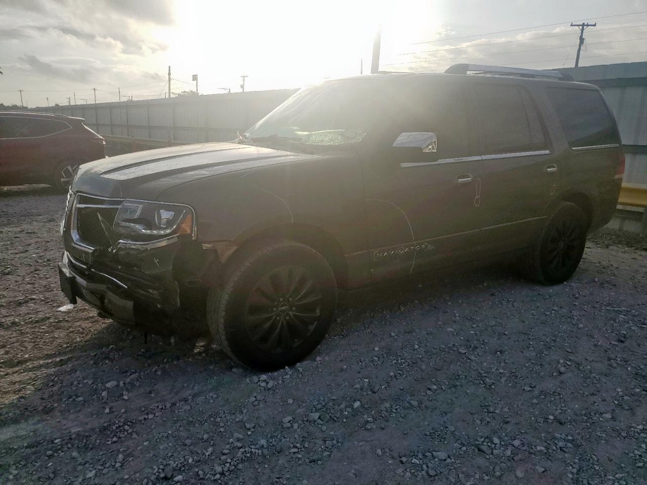 LINCOLN NAVIGATOR SELECT