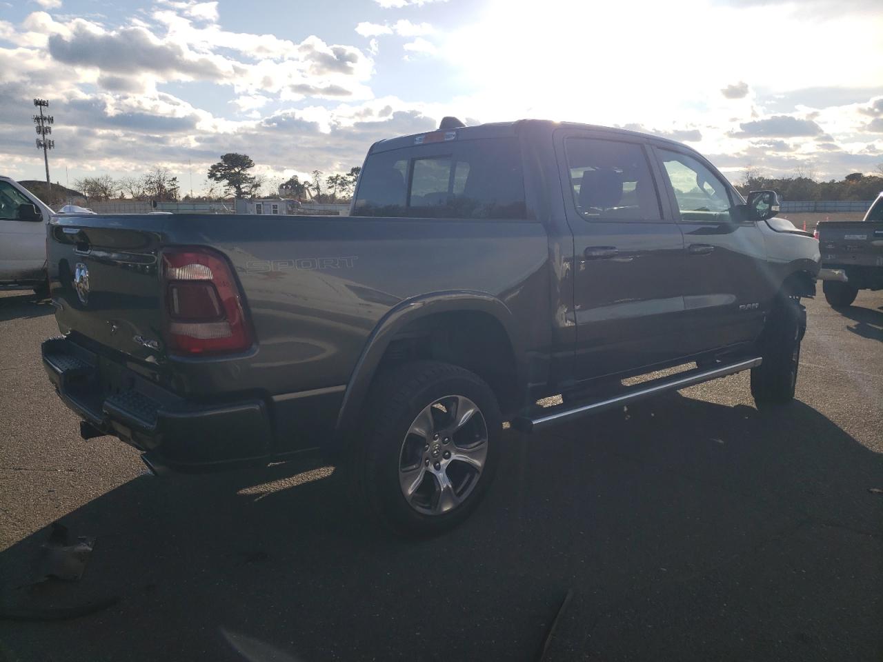 RAM 1500 LARAMIE