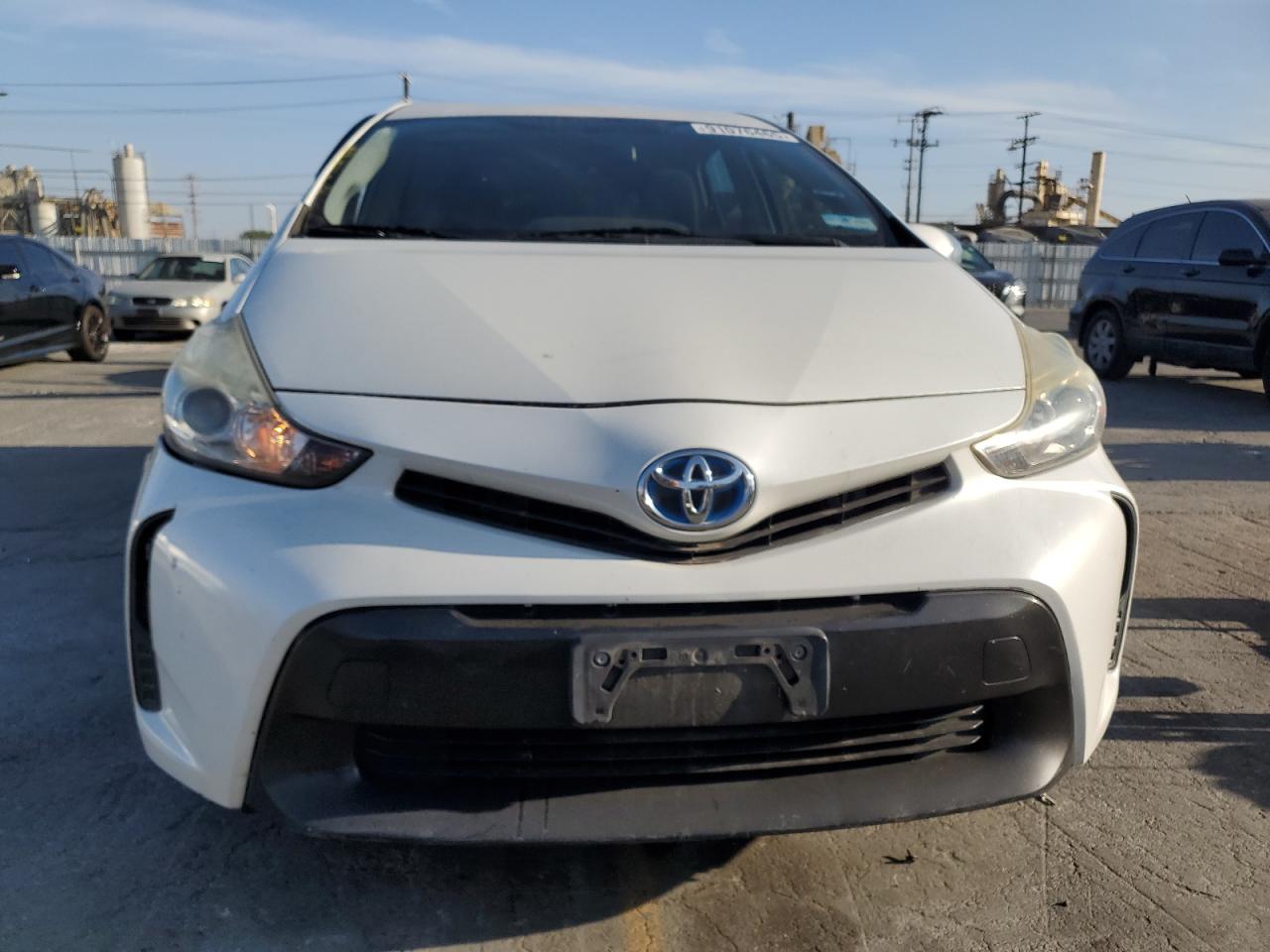 TOYOTA PRIUS V