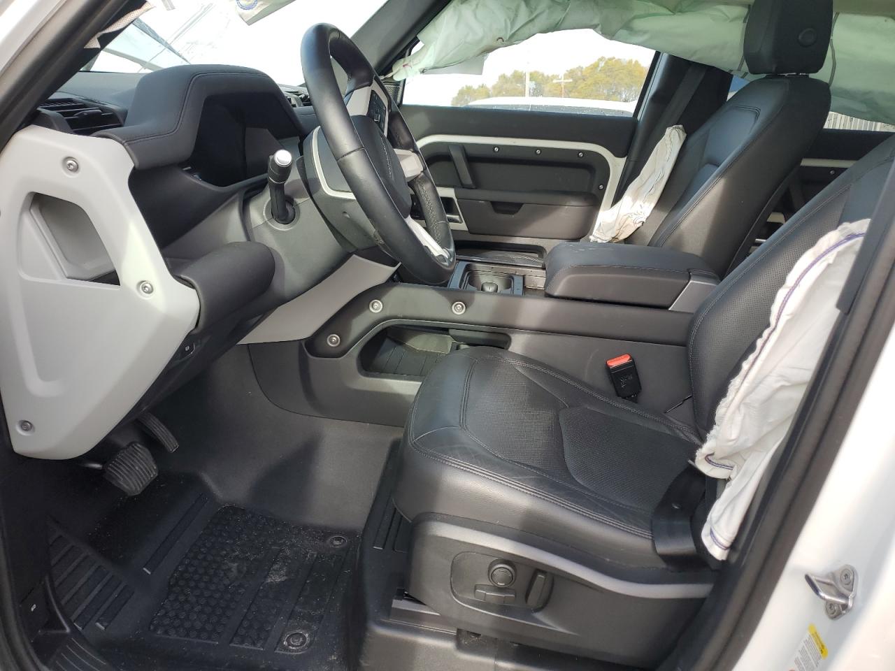 Lot #3312629173 2024 LAND ROVER DEFENDER 1