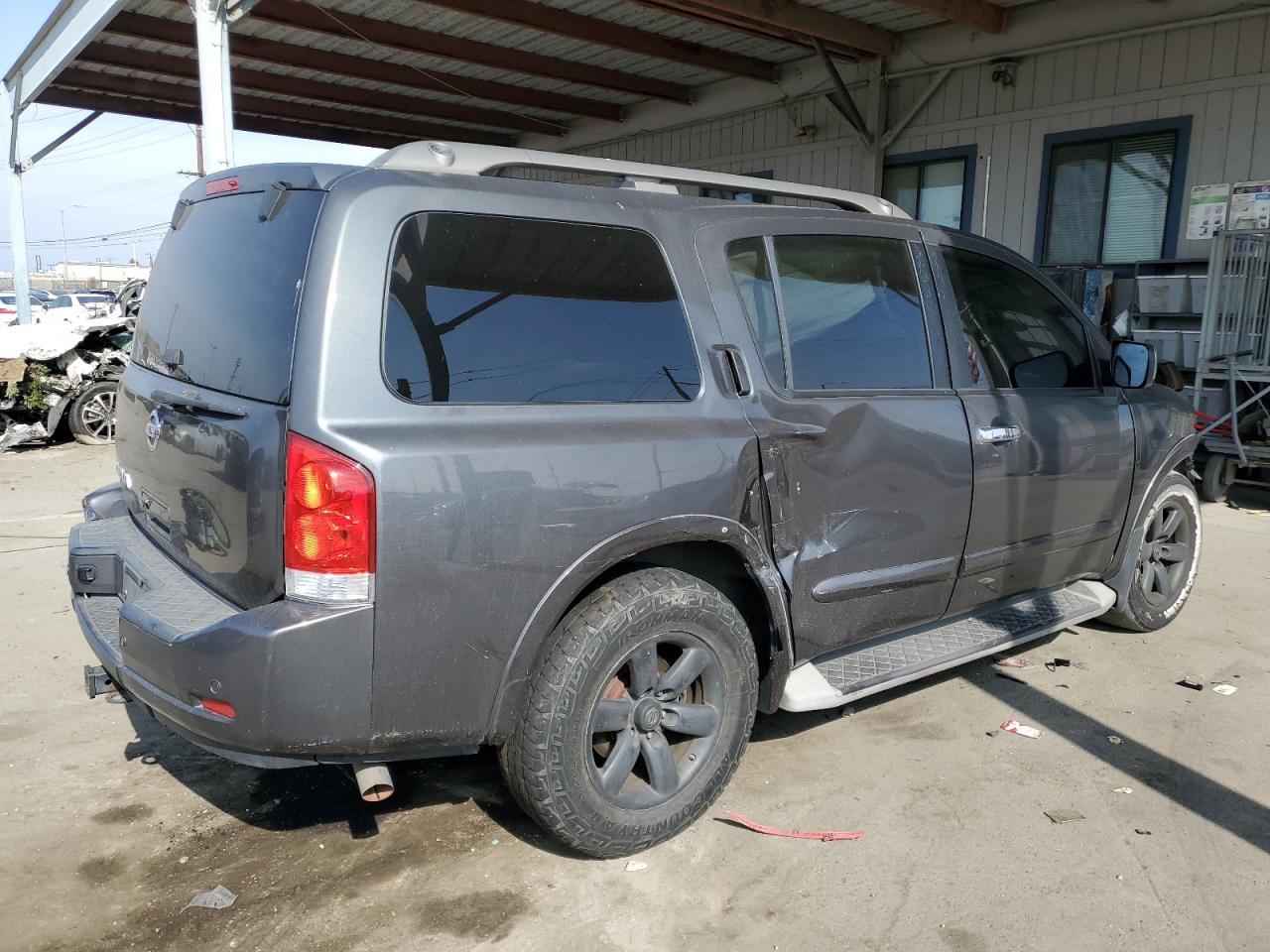 NISSAN ARMADA SV