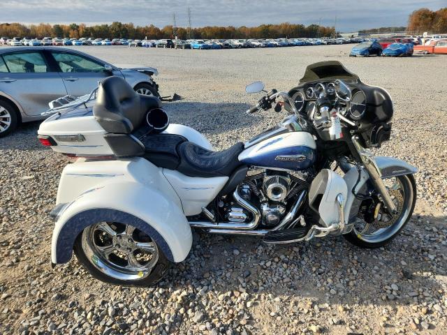 Global Auto Auctions: 2015 HARLEY-DAVIDSON FLHTCUTG T