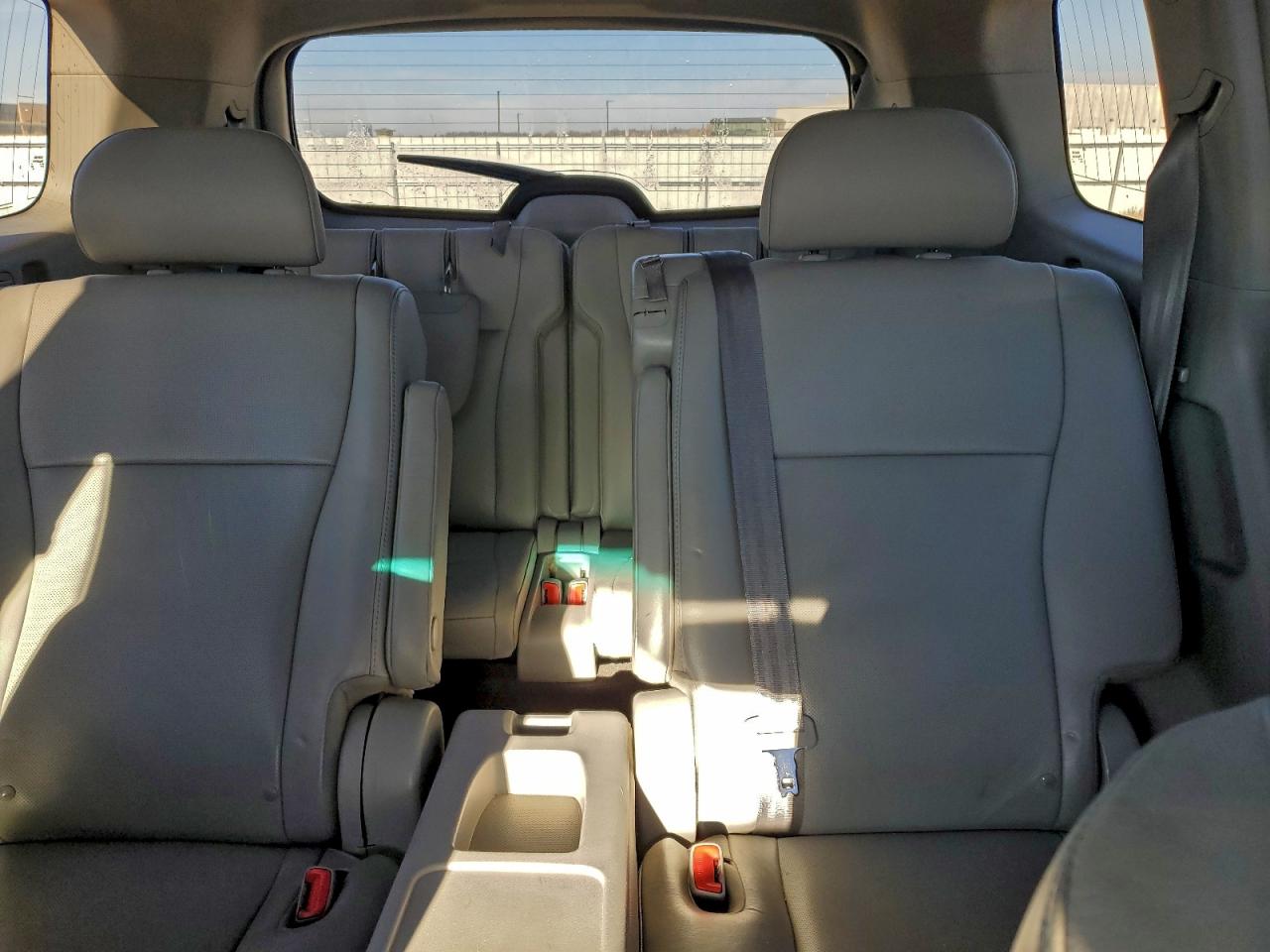 TOYOTA HIGHLANDER LIMITED