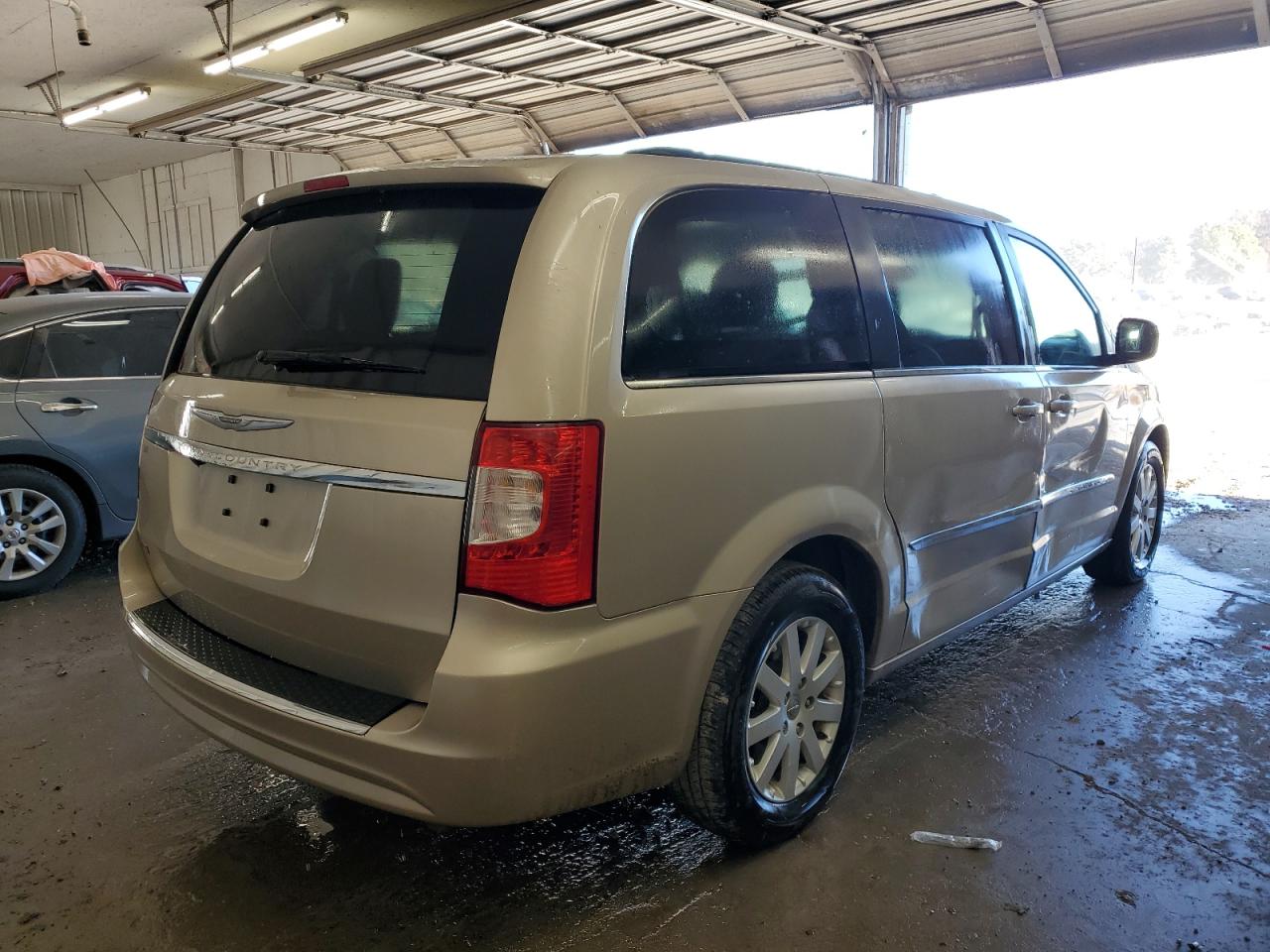 CHRYSLER TOWN & COUNTRY TOURING