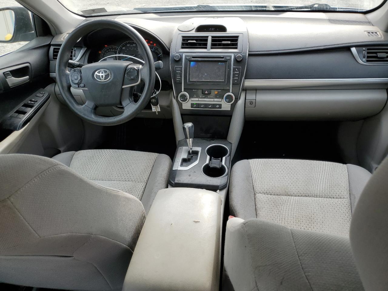 TOYOTA CAMRY L