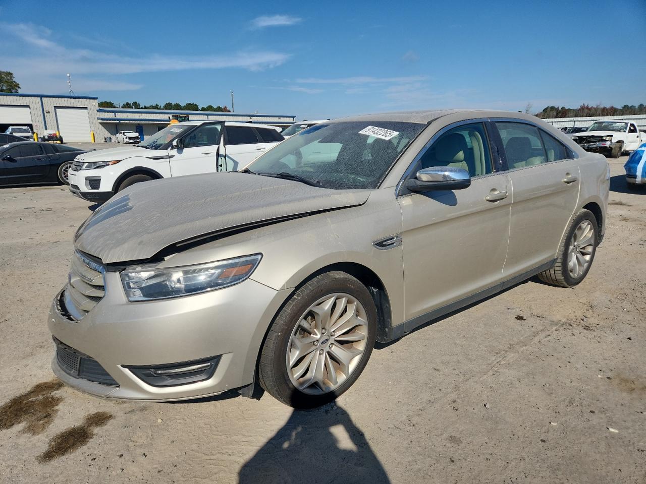 Lot #3287557018 2017 FORD TAURUS LIM