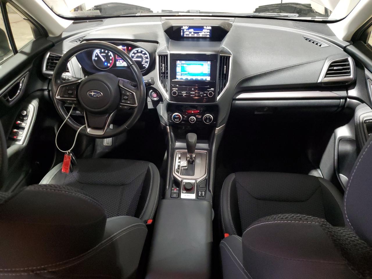 SUBARU FORESTER PREMIUM