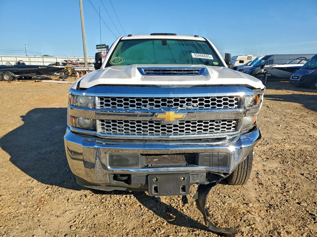 Lot #3297099518 2019 CHEVROLET 3500HD