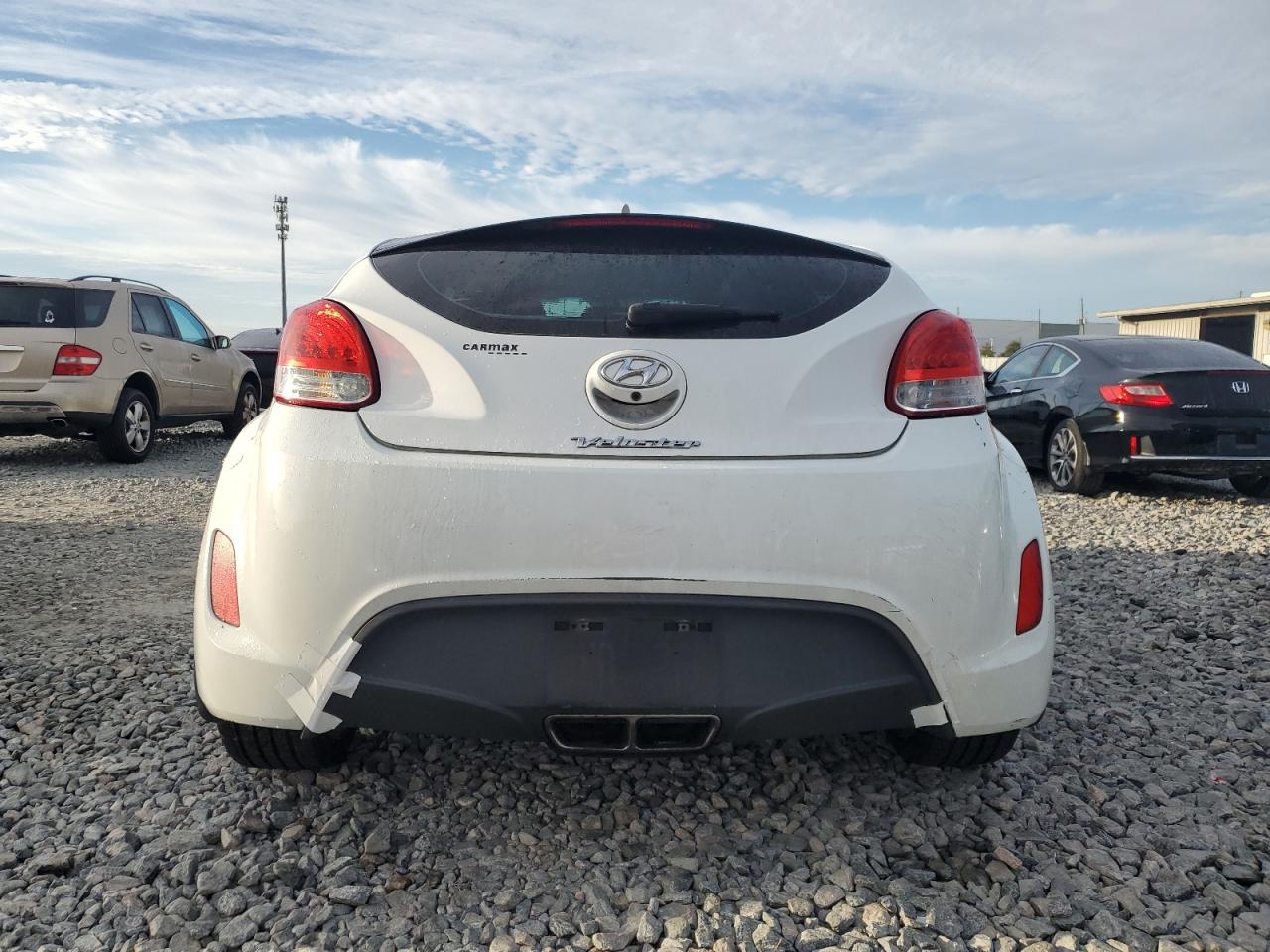 HYUNDAI VELOSTER