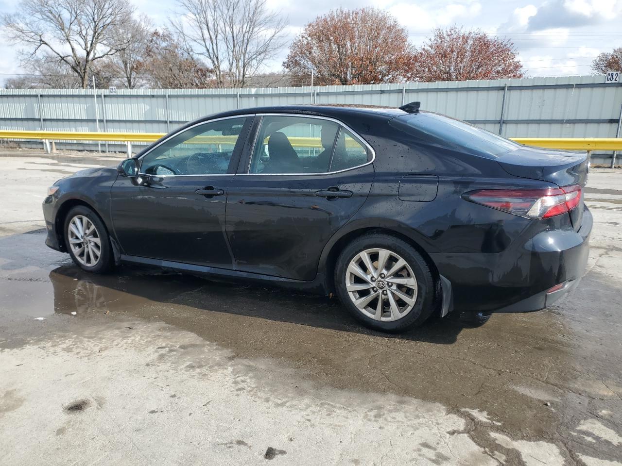 Lot #3311655245 2022 TOYOTA CAMRY LE