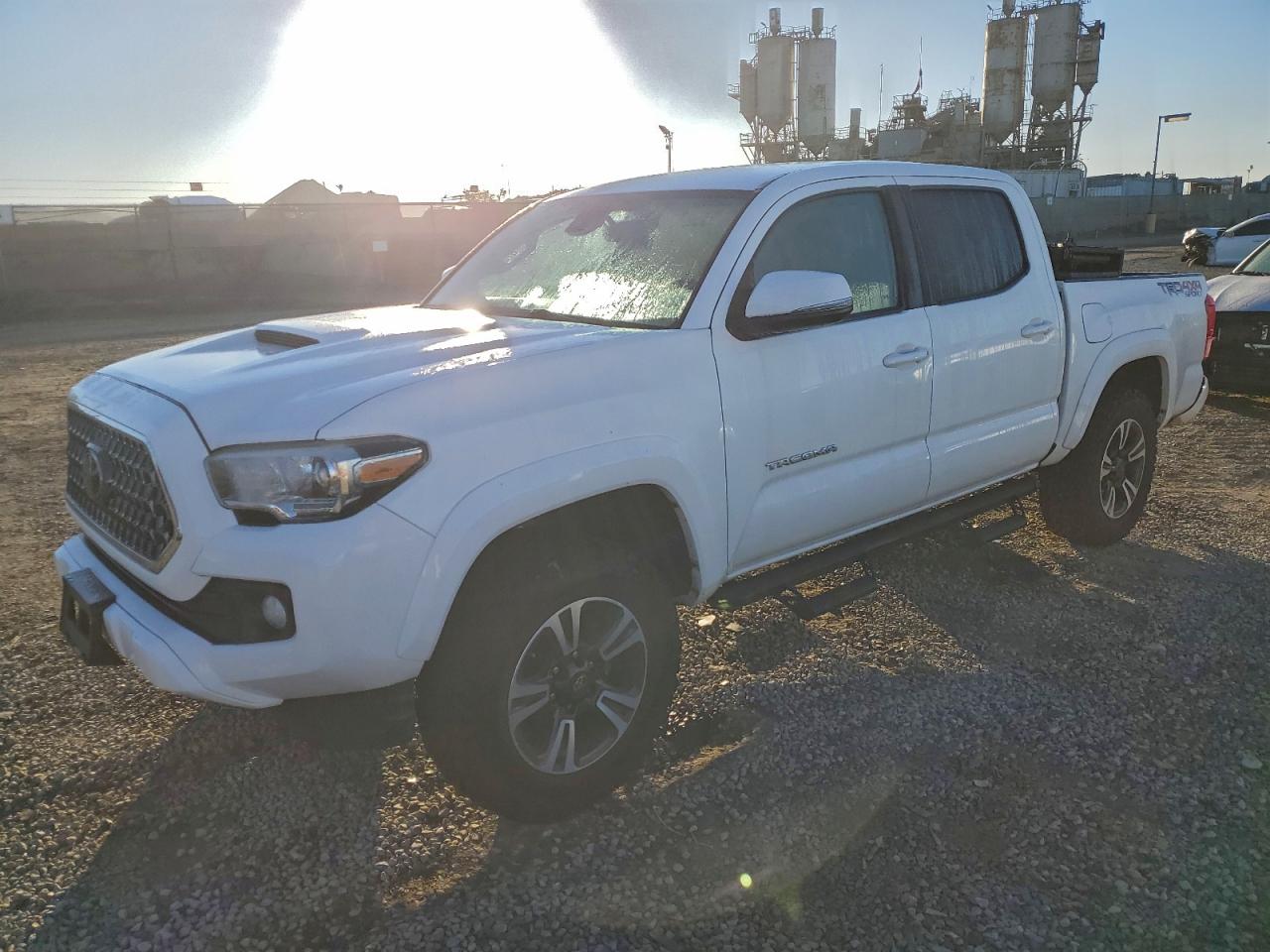 TOYOTA TACOMA DOUBLE CAB