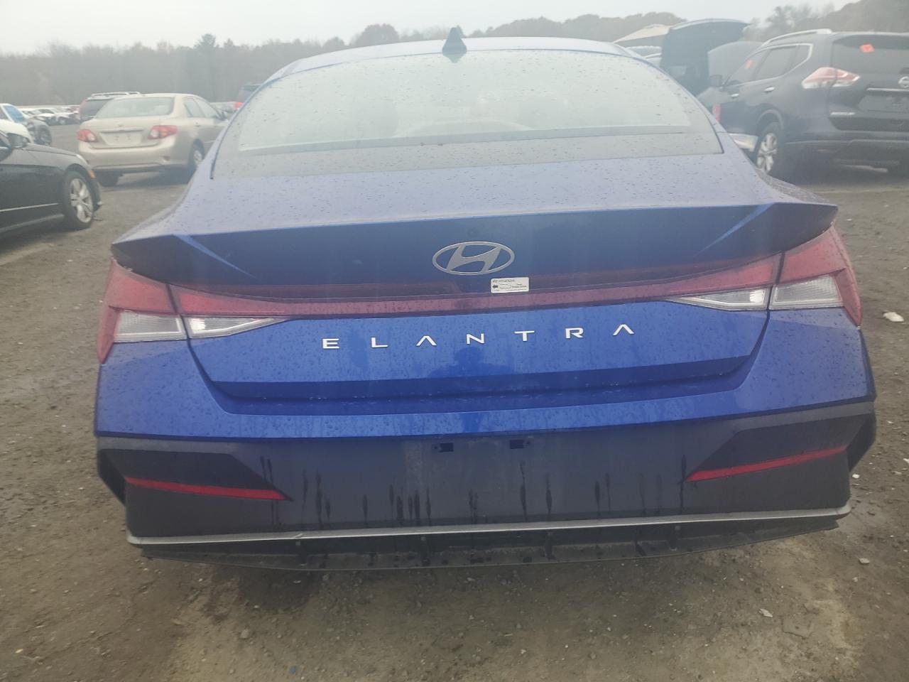 HYUNDAI ELANTRA SEL