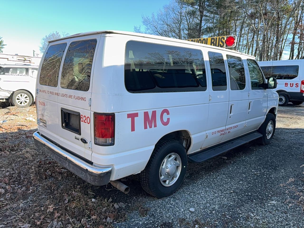 FORD ECONOLINE E350 SUPER DUTY WAGON